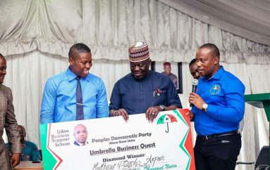 PDP Donates N1 Million To Winners Of The Maiden Edition Of The Umbrella Business Quest