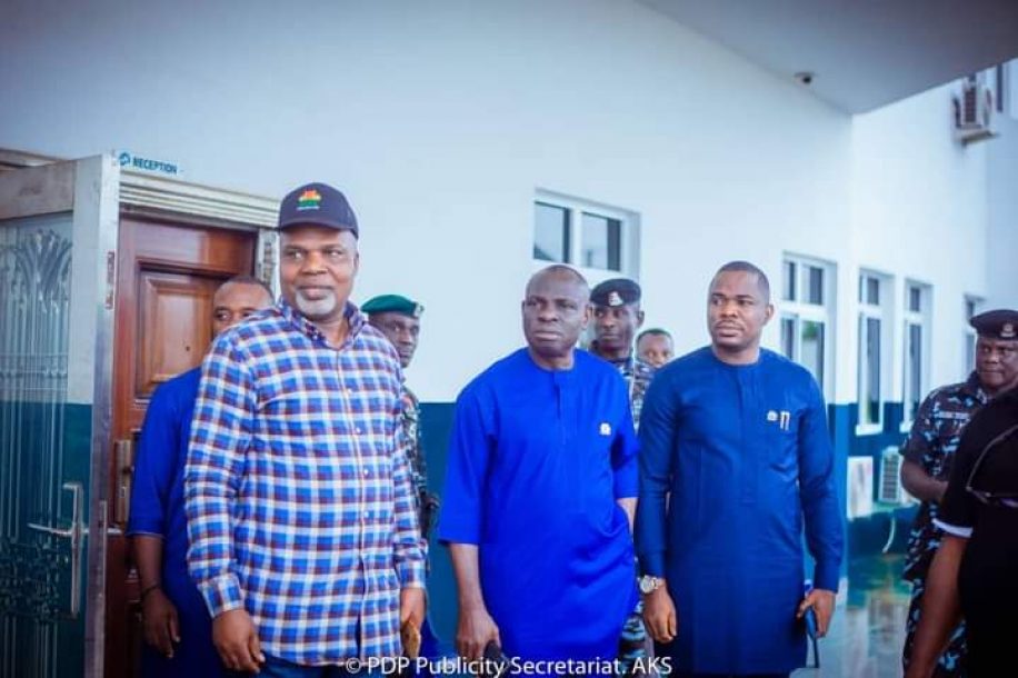 2024 LG POLLS: ASPIRANTS THRONG A’IBOM PDP SECRETARIAT TO PICK FORMS